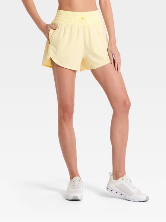 all in motion Pants - Women's Active Light Woven High-Rise Shorts 3" - All In Motion™ Light Yellow L